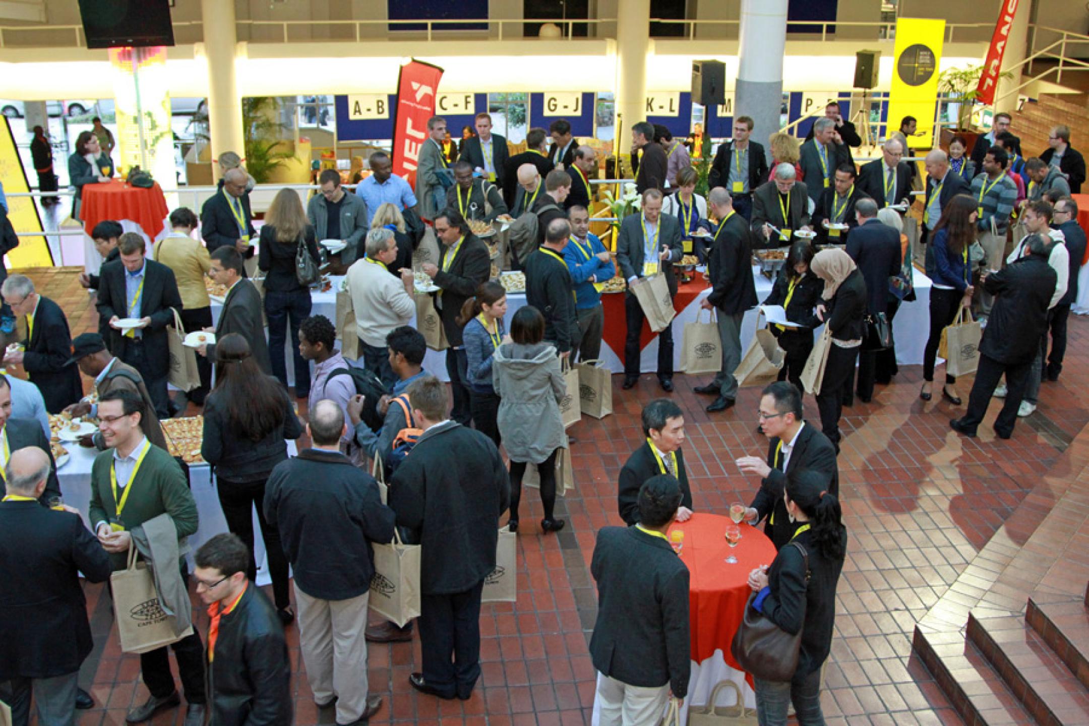 welcome_reception_12.jpg