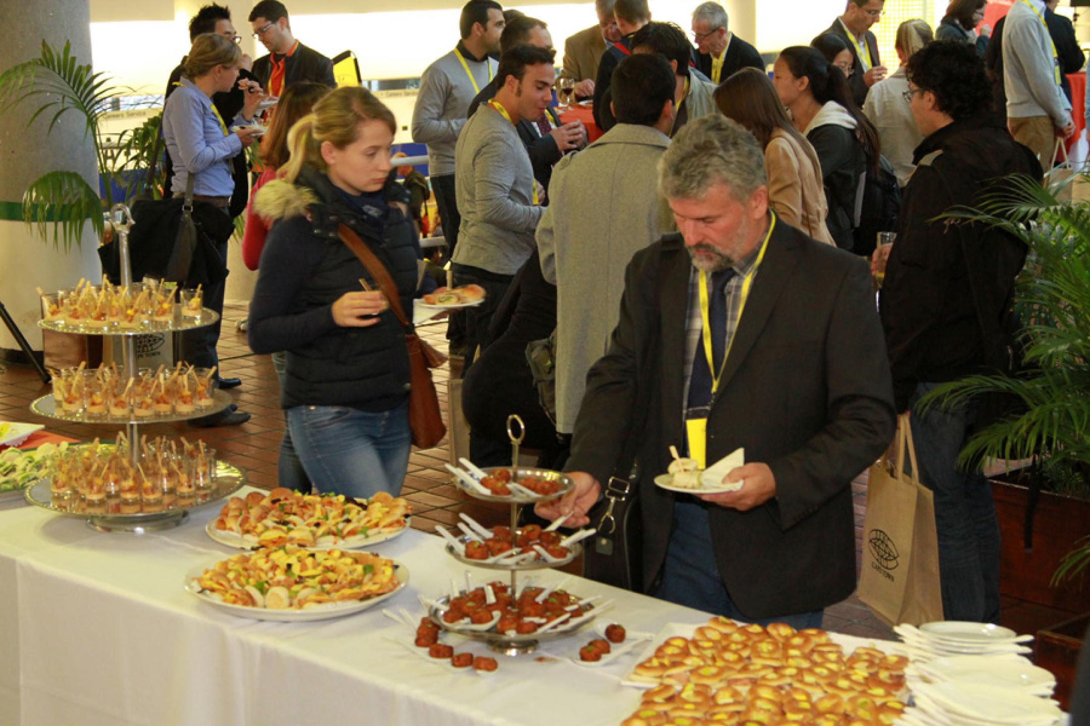 welcome_reception_13.jpg